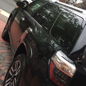 Meet your Posher, Adnan